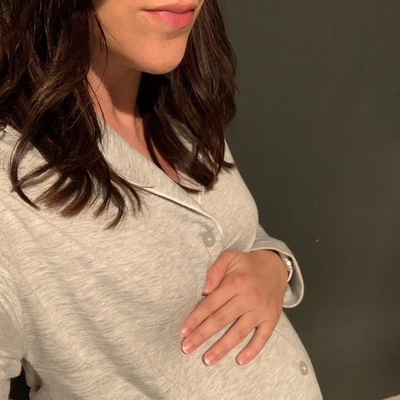 Meet your Posher, Emily - Picture 2 of 3